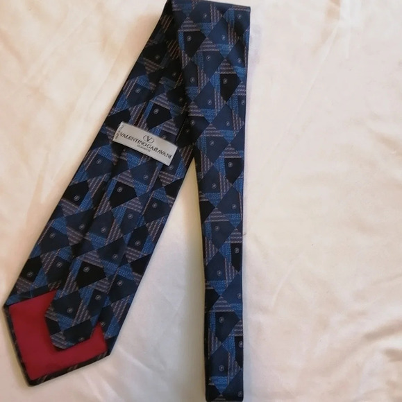 Valentino Garavani "V" Italian 100% Silk Tie with Blue and Orange Textured Print - Picture 7 of 14